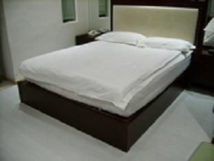Binyuan Hotel Shanghai Bagian luar foto